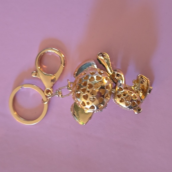 LOW START - Sparkling Koala Bag Charm 🐨 - Picture 4 of 5